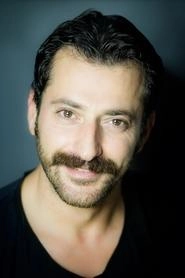 Ảnh diễn viên Burç Kümbetlioğlu