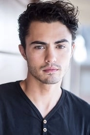 Ảnh diễn viên Darren Barnet